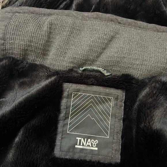 TNA Winter Jacket - Picture 2 of 5